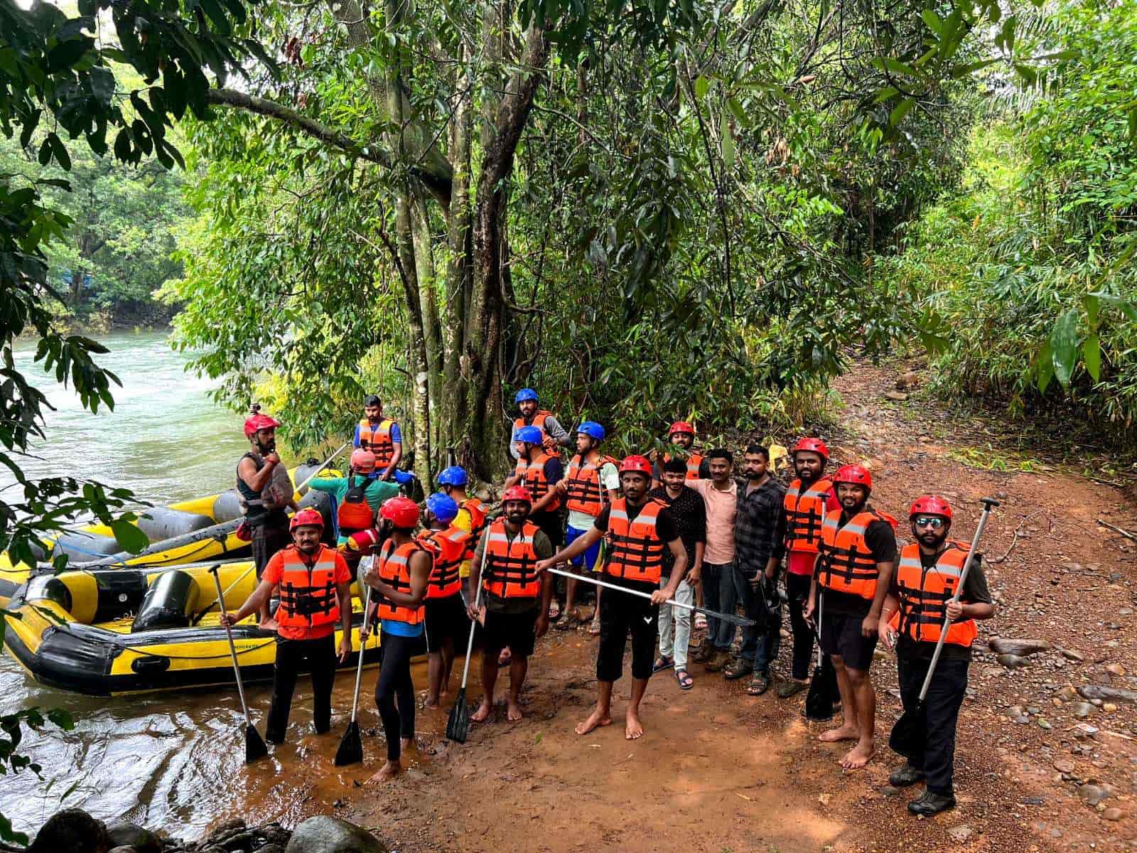 cherupuzha river rafting